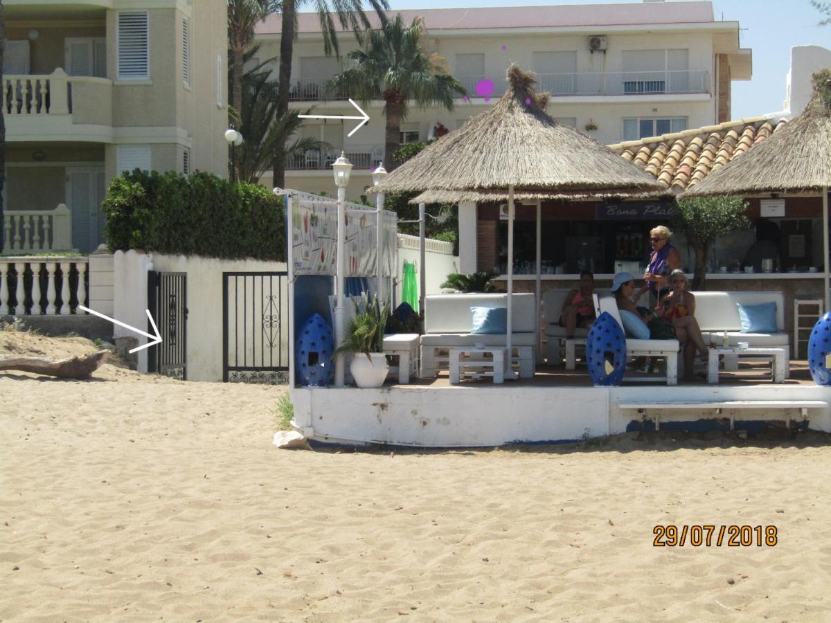 Appartamento Planta Baja Primera Linea De Playa Las Marinas Con Acceso Al Mar Dénia Esterno foto