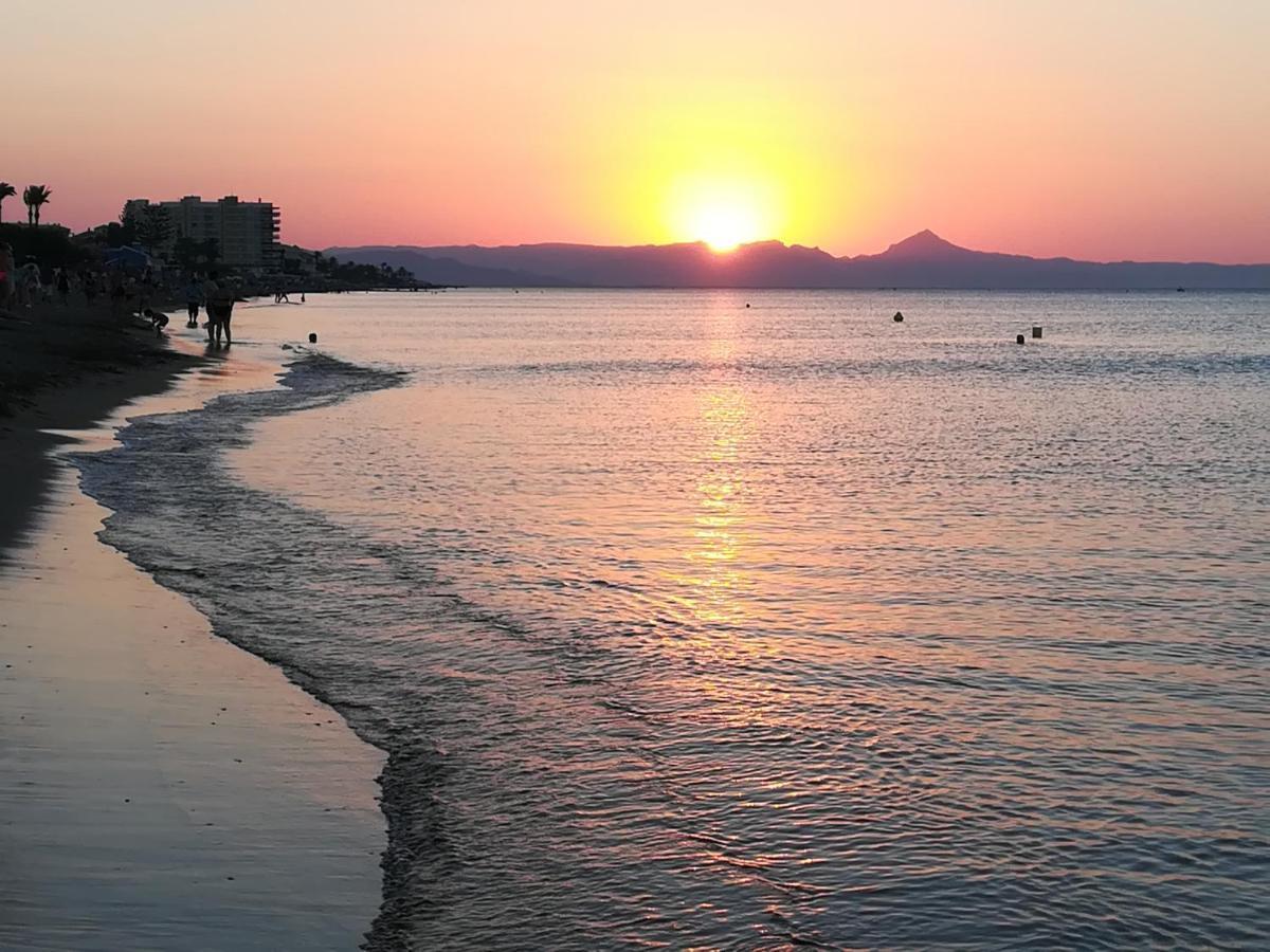 Appartamento Planta Baja Primera Linea De Playa Las Marinas Con Acceso Al Mar Dénia Esterno foto